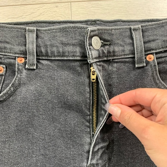 Levi’s Faded Black Midi Denim Skirt - Picture 5 of 12